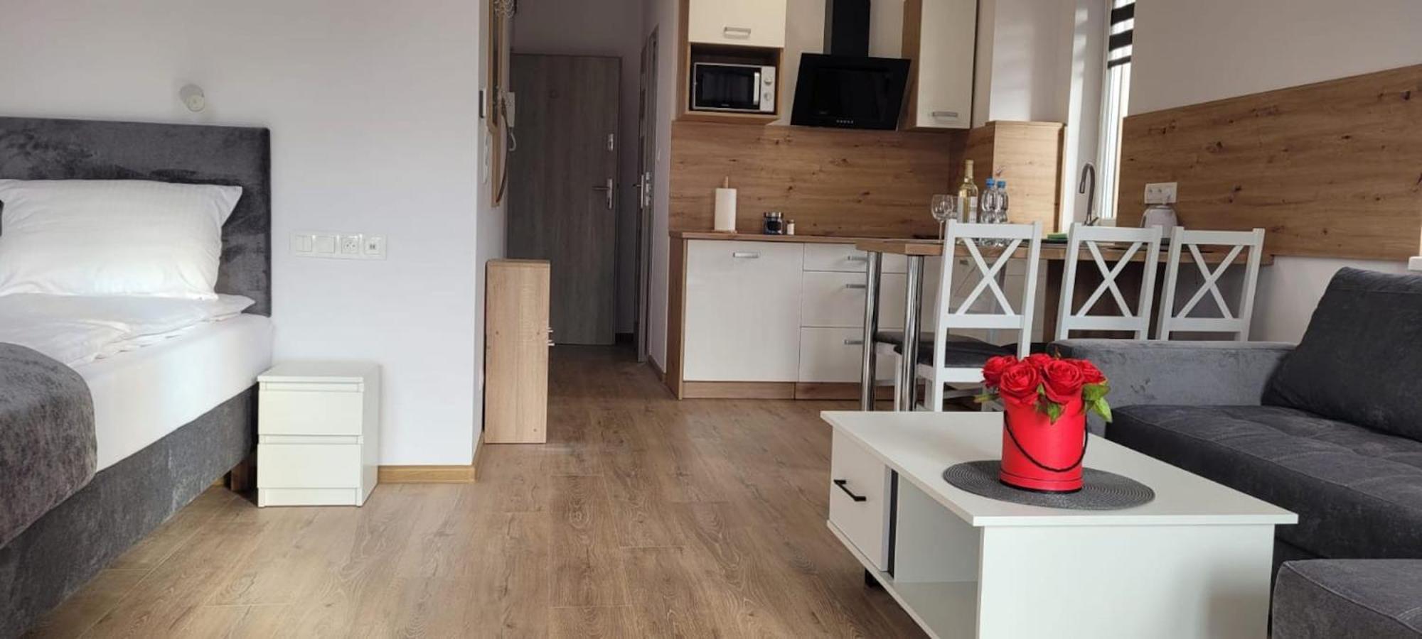 Kolorowe Cieplice - Apartamenty Z Widokiem Na Karkonosze Jelenia Góra Eksteriør billede