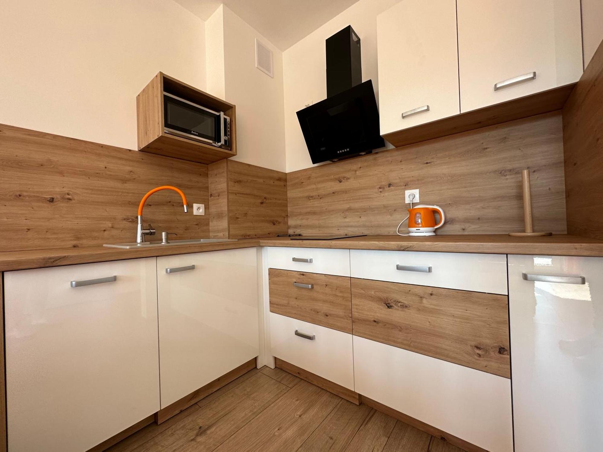Kolorowe Cieplice - Apartamenty Z Widokiem Na Karkonosze Jelenia Góra Eksteriør billede